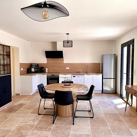 Maison De Charme Avec Jacuzzi Molleges Екстер'єр фото
