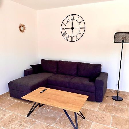 Maison De Charme Avec Jacuzzi Molleges Екстер'єр фото