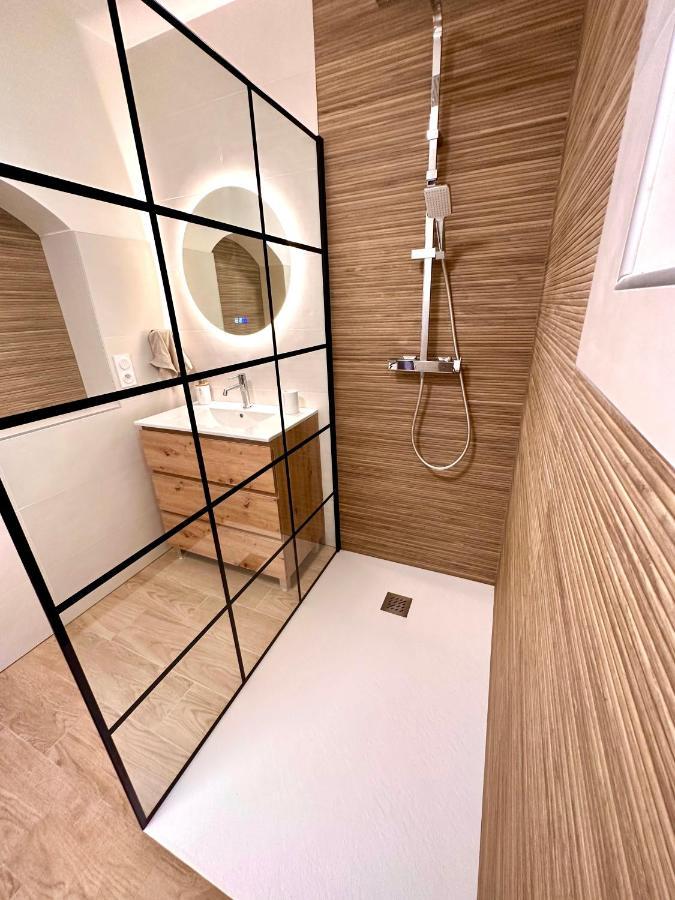 Maison De Charme Avec Jacuzzi Molleges Екстер'єр фото