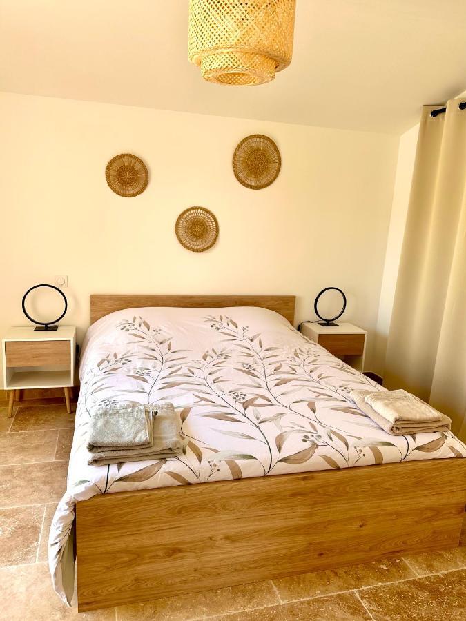 Maison De Charme Avec Jacuzzi Molleges Екстер'єр фото